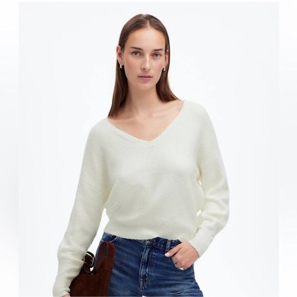 Madewell Wedged V-Neck Sweater - Picture 1 of 6
